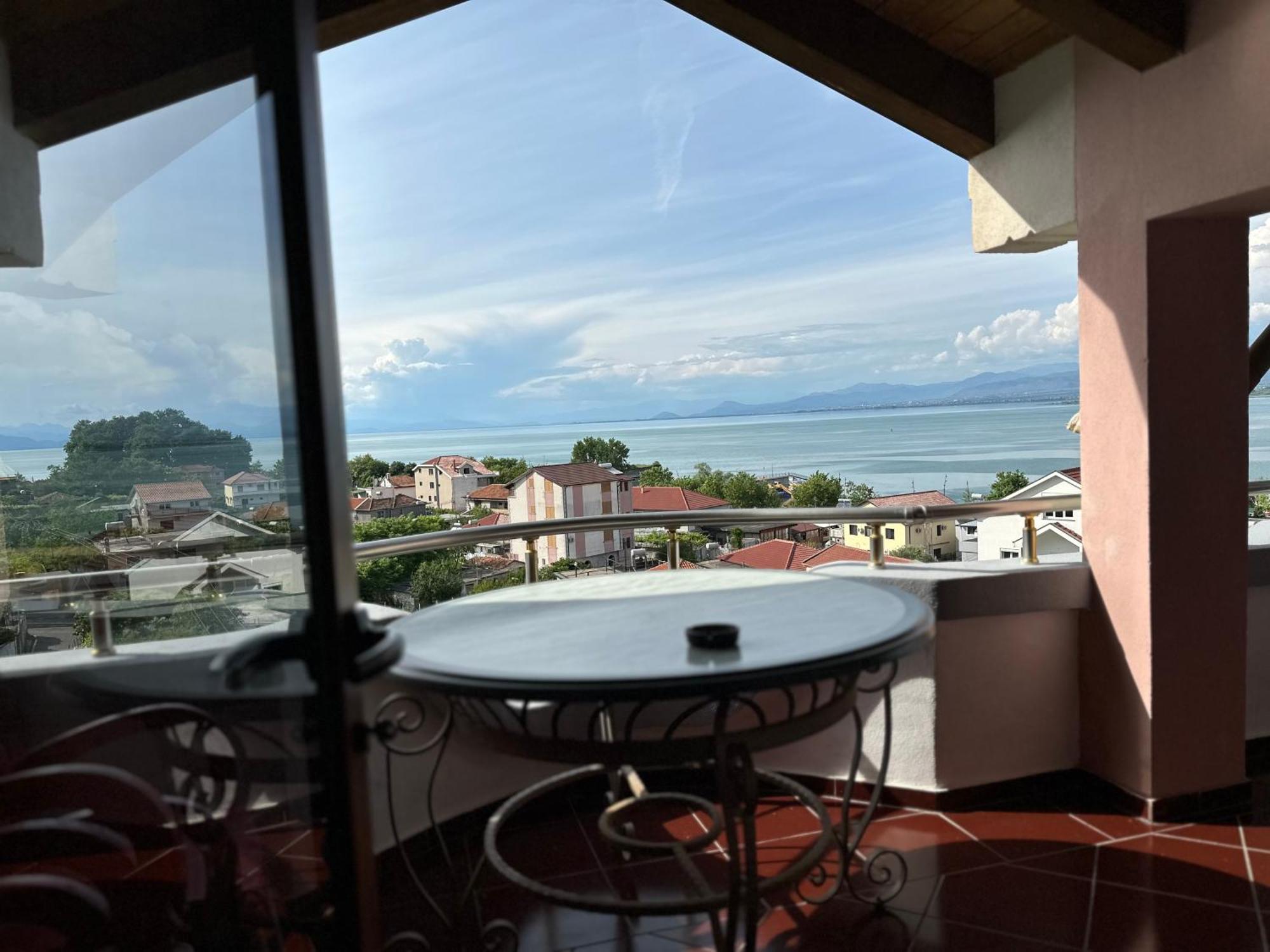Casadolcecasa Hotell Shkodër Eksteriør bilde