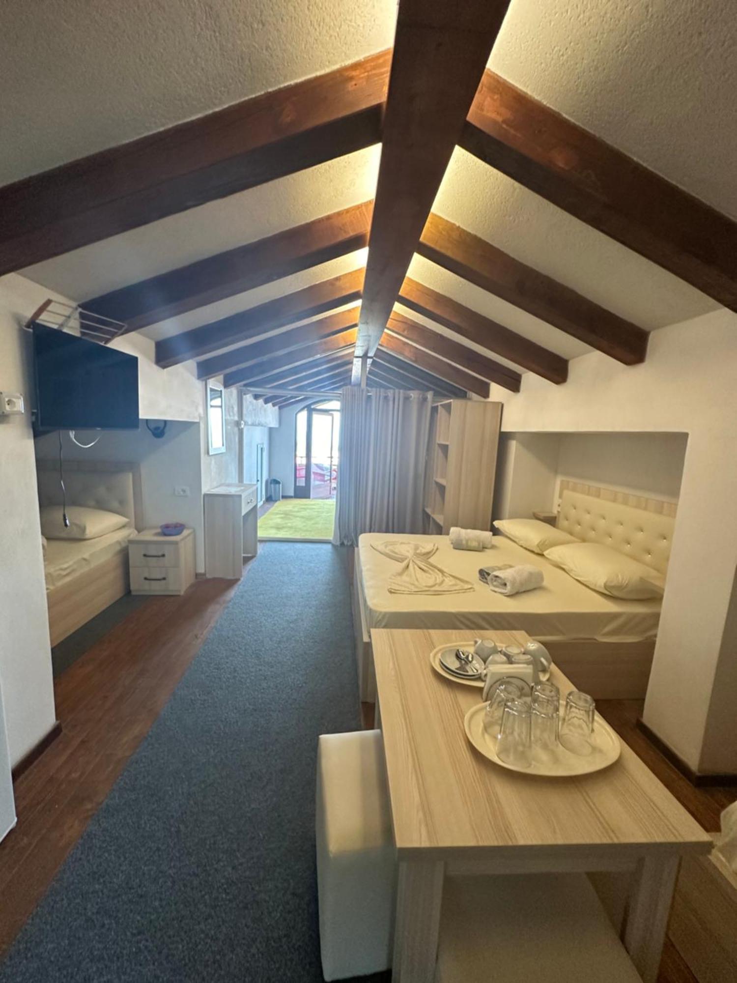Casadolcecasa Hotell Shkodër Eksteriør bilde