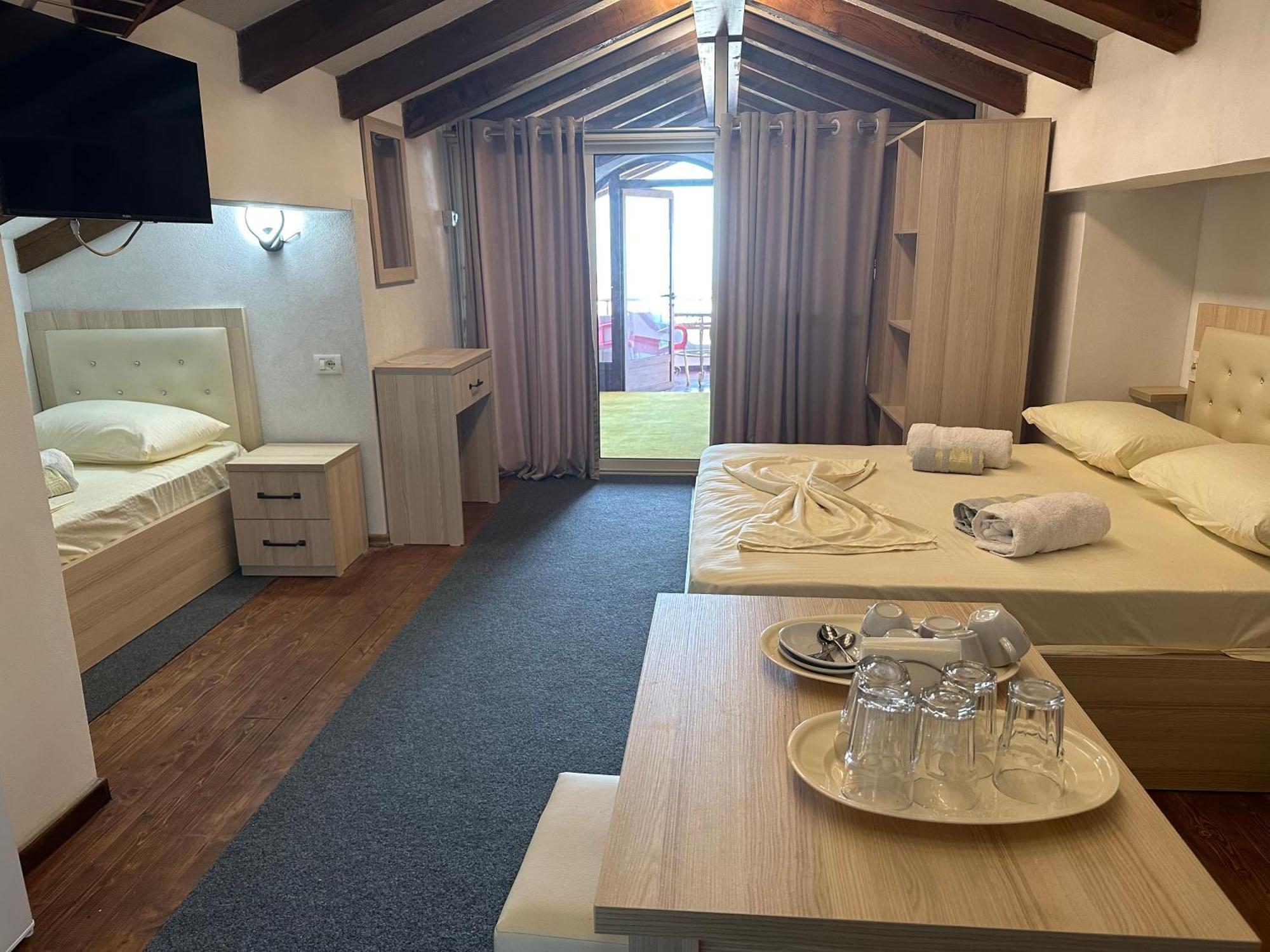 Casadolcecasa Hotell Shkodër Eksteriør bilde